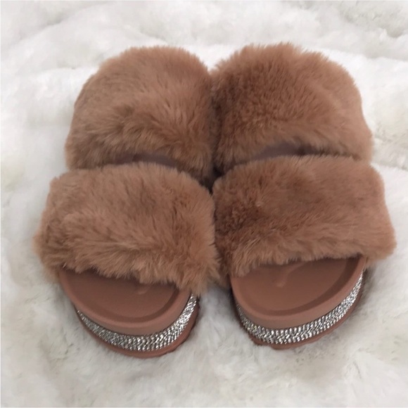 Top Moda faux mink fur size 6 slide sandal - Picture 1 of 13